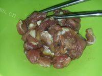妈妈教我做土豆炒肉做法图解1)