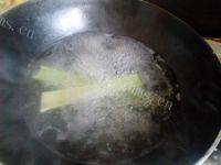 美味的金针菇拌鸡丝做法图解5)
