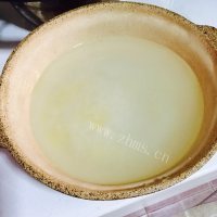 美味的土锅什锦米饭做法图解2)