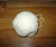柔软度椰蓉蝴蝶面包做法图解5)