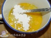 自制蛋皮鸡肉卷做法图解6)