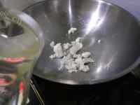 美味的酱焖香黄豆做法图解3)