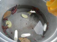 酱肘子（家常菜）做法图解5)