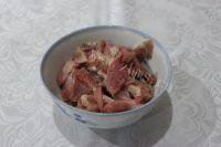 家常菜肉片四季豆做法图解1)