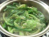 秀色可餐的蒜香油麦菜做法图解9)