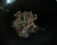 好吃的秋葵炒牛肉做法图解5)