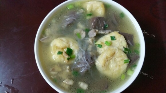 美味营养的鸭血粉丝