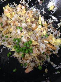 自己做的什锦炒饭做法图解6)