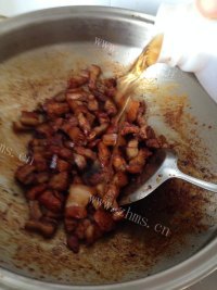 色味俱佳的红烧肉做法图解8)