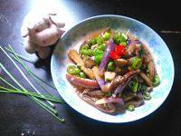家常菜青椒炒茄条