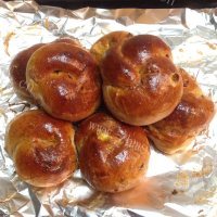 美味的红糖红枣核桃面包