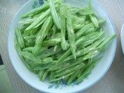 四季豆炒肉丝做法图解2)