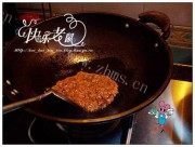 家常菜豆棒烧排骨做法图解3)