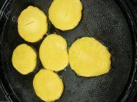 软香的红薯饼做法图解7)