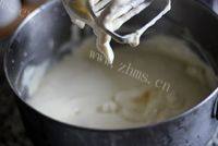 美味的香草柠檬冰淇淋做法图解9)