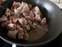 DIY胡萝卜炖羊肉做法图解4)