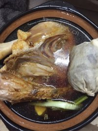 热腾腾的卤鸭子做法图解3)