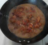 美味的腐乳猪蹄做法图解4)