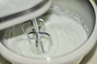 营养美食之酸奶蛋糕做法图解5)