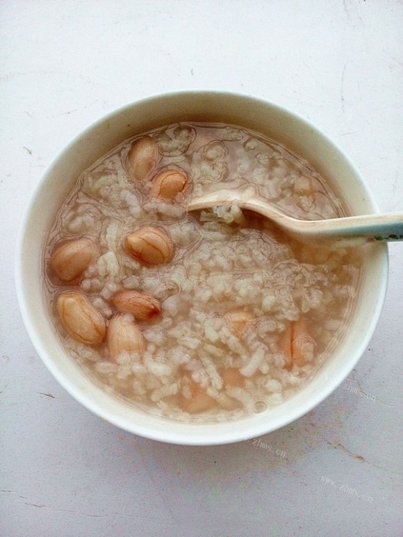 色香味浓的花生粥