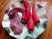 家常菜红辣椒炒肉做法图解1)