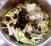 生拌嘎巴虾做法图解6)