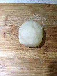 自制红豆酥做法图解1)