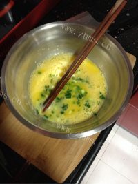 好吃的另类蛋炒饭做法图解2)