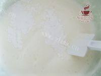 解馋的红枣蛋糕做法图解6)