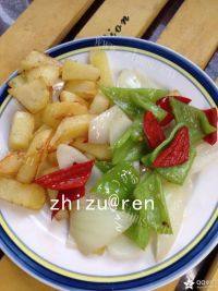 美味的咖喱牛腩饭做法图解3)