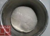 自制腊肠烤饼做法图解2)