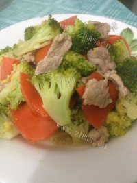唇齿留香的西兰花炒肉片做法图解5)