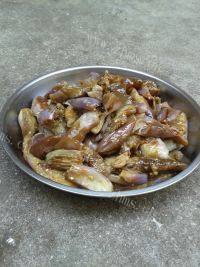 家常菜茄子炒肉