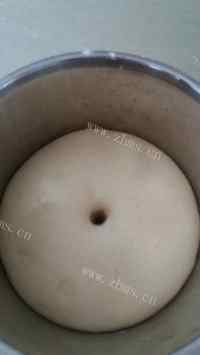自制卡仕达面包做法图解5)