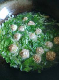 营养汤青菜豆腐肉丸汤做法图解13)