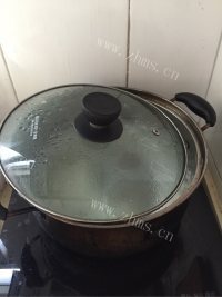 美味的鲍鱼鲜虾粥做法图解5)
