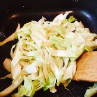 家常菜清炒大白菜