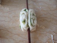 自制葱花卷做法图解5)