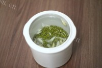 清热解毒的百合绿豆汤做法图解2)