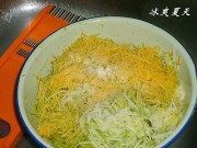 猪肉南瓜馅锅贴做法图解2)