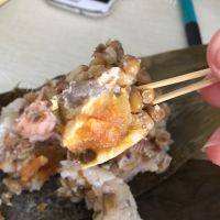 很有食欲的咸肉粽