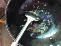 香飘十里的黄瓜炒鸡蛋做法图解11)