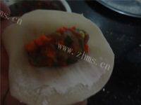 美味虾仁水饺做法图解4)