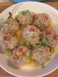 美味的珍珠肉丸