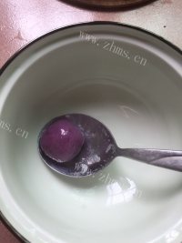 好吃的紫薯汤圆做法图解5)