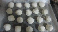 自制椰子球做法图解5)