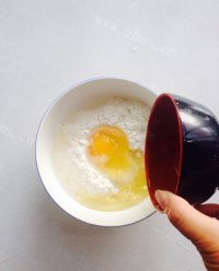 芝麻玉米酥做法图解3)