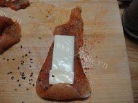 自制芝士鸡肉卷做法图解3)
