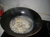 色味俱全的虾皮烧冬瓜做法图解4)