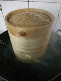 好吃的鸡汁小笼包做法图解7)